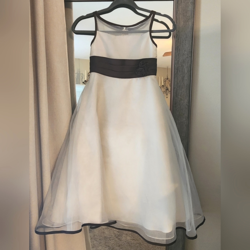 Flower girl dress ✨
